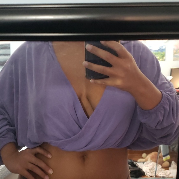 Urban Outfitters Lavendar Crop Top - Picture 3 of 3
